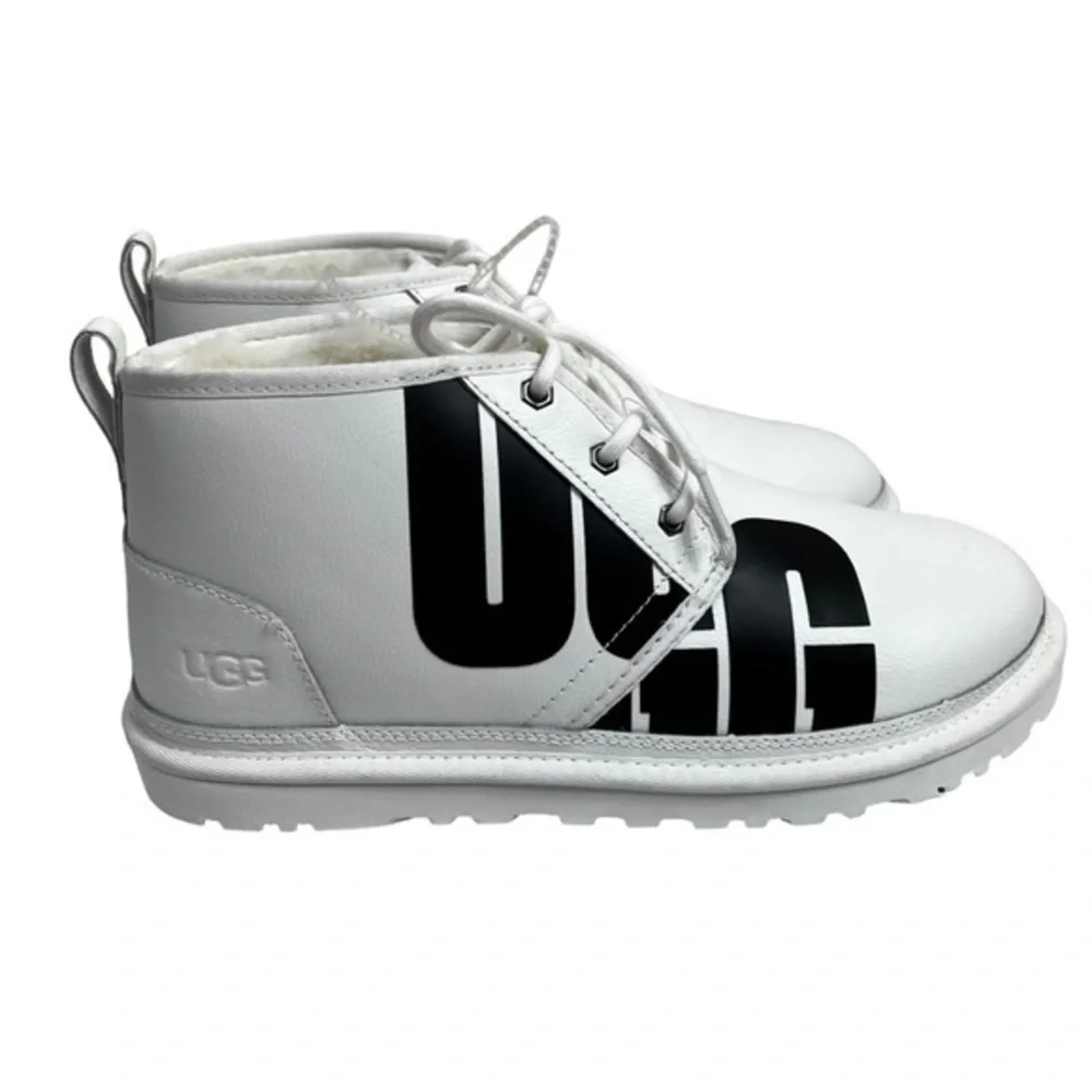 UGG Australia Neumel Chopd Sheepskin Suede Style Plain Logo size 12